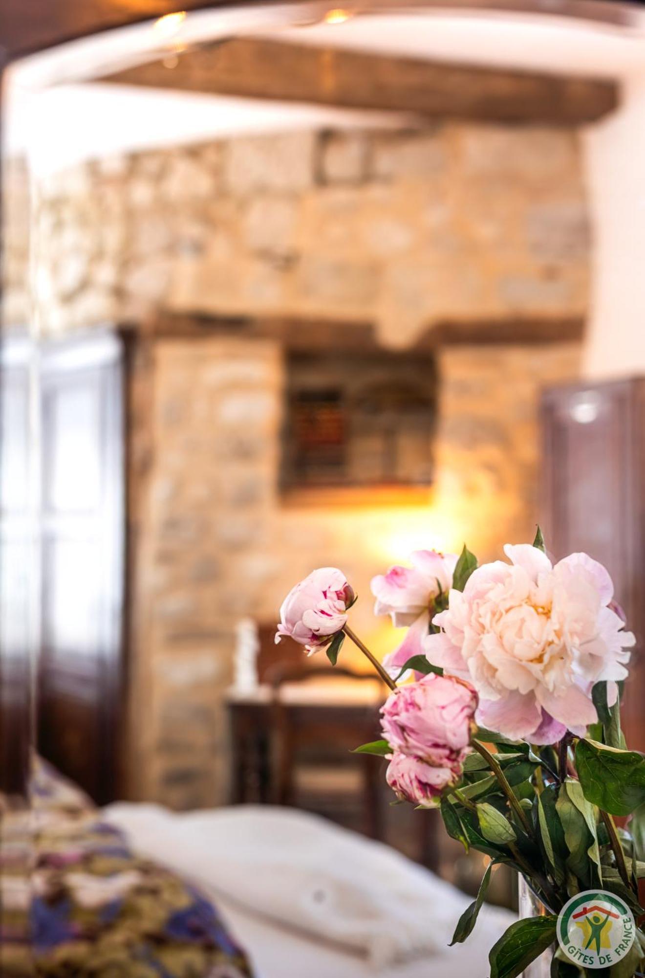 Un Petit Chateau Lauzun 外观 照片