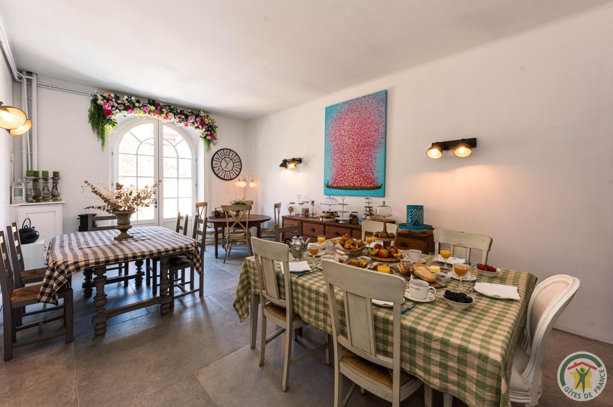 Un Petit Chateau Lauzun 外观 照片